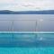 Villa Natura - infinity pool, magical nature and view, complete privacy - by Traveler tourist agency ID 2136 - 克尔克