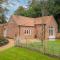 The Gate House D - Docking