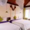 Papaya Bungalow & Rice fields
