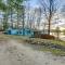 Cottage with Deck and Bluff Lake Views Walk to Beach! - 雷克
