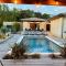 Charmante Villa, 10pers, clim,piscine,grand jardin - Pougnadoresse