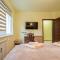 Top Location Central New & Spacious 3 BDR apt Medical Academy - صوفيا