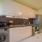 Top Location Central New & Spacious 3 BDR apt Medical Academy - صوفيا
