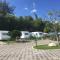 Kenting Houbihu Camping Car B&B