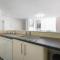 NEW! Stylish 5-Bed Apartment in Stockton-on-tees by Stay With Us, Perfect for Contractors & Large Groups, FREE Parking! - 蒂诗上的索纳比