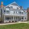 A Glorious Getaway Sheboygan - Blue Harbor Condo