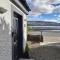 Lochside cottage with scenic terrace views, Argyll - Clynder