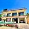 Sristhi Homestay view point Naddi - Dharamsala
