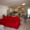11 bedrooms, 5 bathrooms, Full AC, Jacuzzi, large pool, BBQ, pingpong