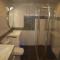 11 bedrooms, 5 bathrooms, Full AC, Jacuzzi, large pool, BBQ, pingpong
