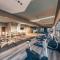 Breakfast Included at Regatta Living 304