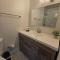 Luxurious & Spacious Townhouse in Prime Location