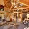 1 Mi to Beach and Lake Breezy Point Cabin with Yard!