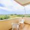 Lotus Apartment 5 - Plage d'Almiros