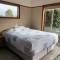 Hadlow Sunrise Retreat