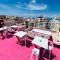 We Street Hostel - Albergue