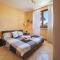 APARTMENT PERLA DEL GARDA - Regarda Travel