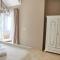 GH Aparts with SCENIC VIEWS & POOL - Gornji Orahovac