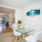 Coastal Salty Kiss Sleeps 4!