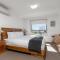 Spacious and Cosy Apt with Great Views in Braddon - Canberra
