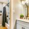 Exquisite Studio Pet-Friendly 10mins from Downtown - أوستن