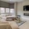 3 Bed House in the heart of Palmers Green - 帕尔默斯格林