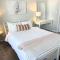 Hidden Gem at Med Center 2BR & 2BA Apartment - 休斯顿