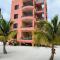 Bay Towers - Cayo Caulker