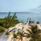 Bay Towers - Caye Caulker