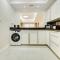 Spacious apartment in the Residence North - Dubaj