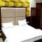 Lijoy Hotel & Restra