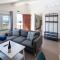 Silvercoast Apartments - swimming pool & jacuzzi