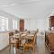 Cozy Home In Humble With Wifi - Humble