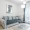 Paris Luxury Top Centre 2BDR Apt w Work Desk and WiFi Near Nevsky Cathedral