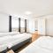 Tolstov Apartments - 1 or 3 Room Apartments with Balcony - 20 Min Messe DUS & Airport DUS