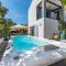 House with pool Ledenko