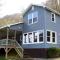 Riverfront Property in NRG National Park near Sandstone Falls- Wi-Fi, Pet-Friendly - Hinton