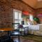 Grass Valley Courtyard Suites