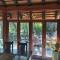 Dreamy 3 bedroom villa on the edge of the Sabie River in Kruger Park Lodge