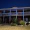 Pelican Retreat - corporate / tradie / family - White Sands