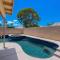 Spacious house with pool at Mission Lake - 沙漠温泉