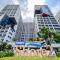 2 Condos, 5 Beds, 2 CR @ Shore2 MOA (3rd&5th Flrs) - 马尼拉