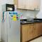2 Condos, 5 Beds, 2 CR @ Shore2 MOA (3rd&5th Flrs) - 马尼拉