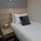 Cambridge Hotel Waterfront
