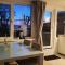 Slapen aan het IJsselmeer - with SEAVIEW and SUNSET - 斯塔福伦