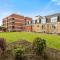Spacious London apartment 5 min walk to Leytonstone Underground Station and 5 stops to zone 1 - Londra