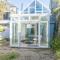 GuestReady - Modernised cottage in Monkstown - Dublin