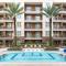 SODO City Gem: Rooftop Skyline Pool Parking Wi-Fi - هيوستن
