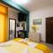 PalerMonAmour Art Gallery Suite