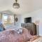 Cozy Pet-Friendly Coeur dAlene Lake Cottage!